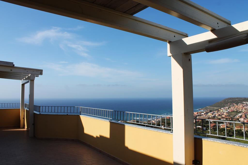 B&B L'Alba Nel Golfo Castelsardo Luaran gambar