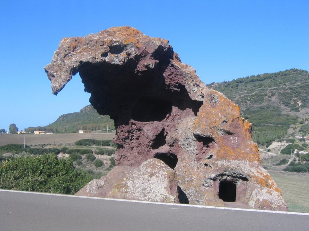 B&B L'Alba Nel Golfo Castelsardo Luaran gambar
