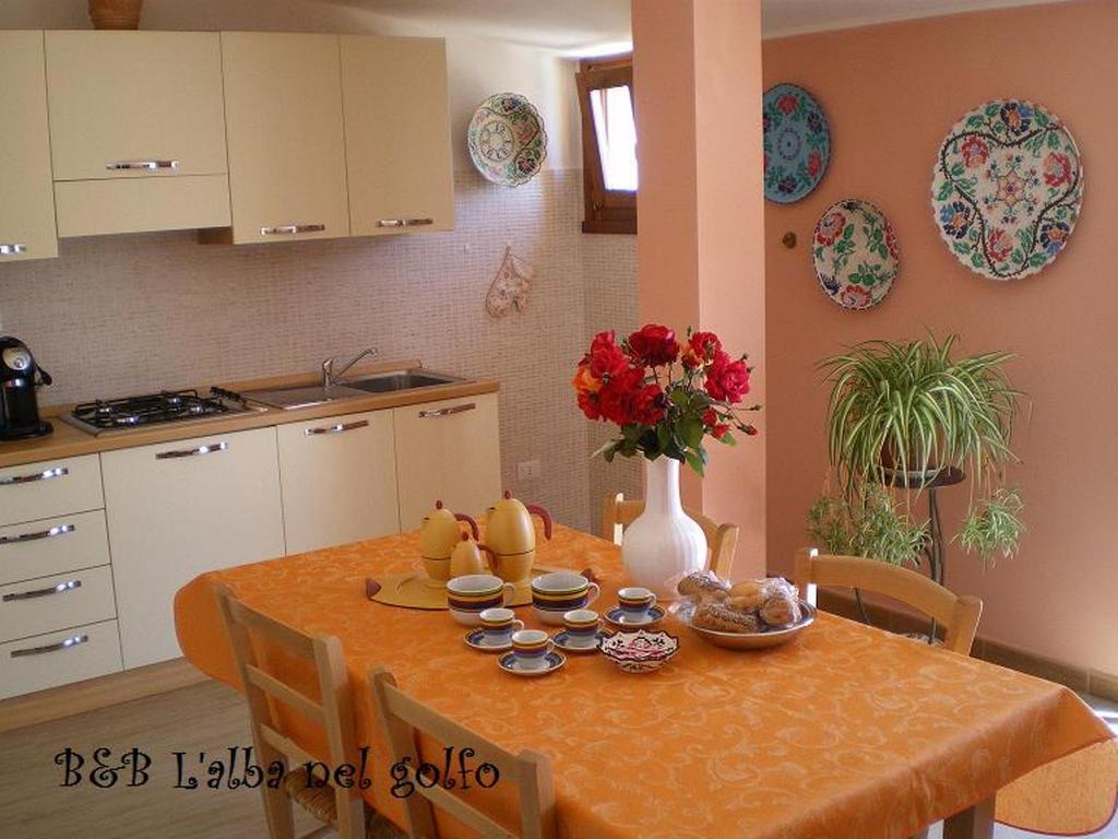 B&B L'Alba Nel Golfo Castelsardo Luaran gambar