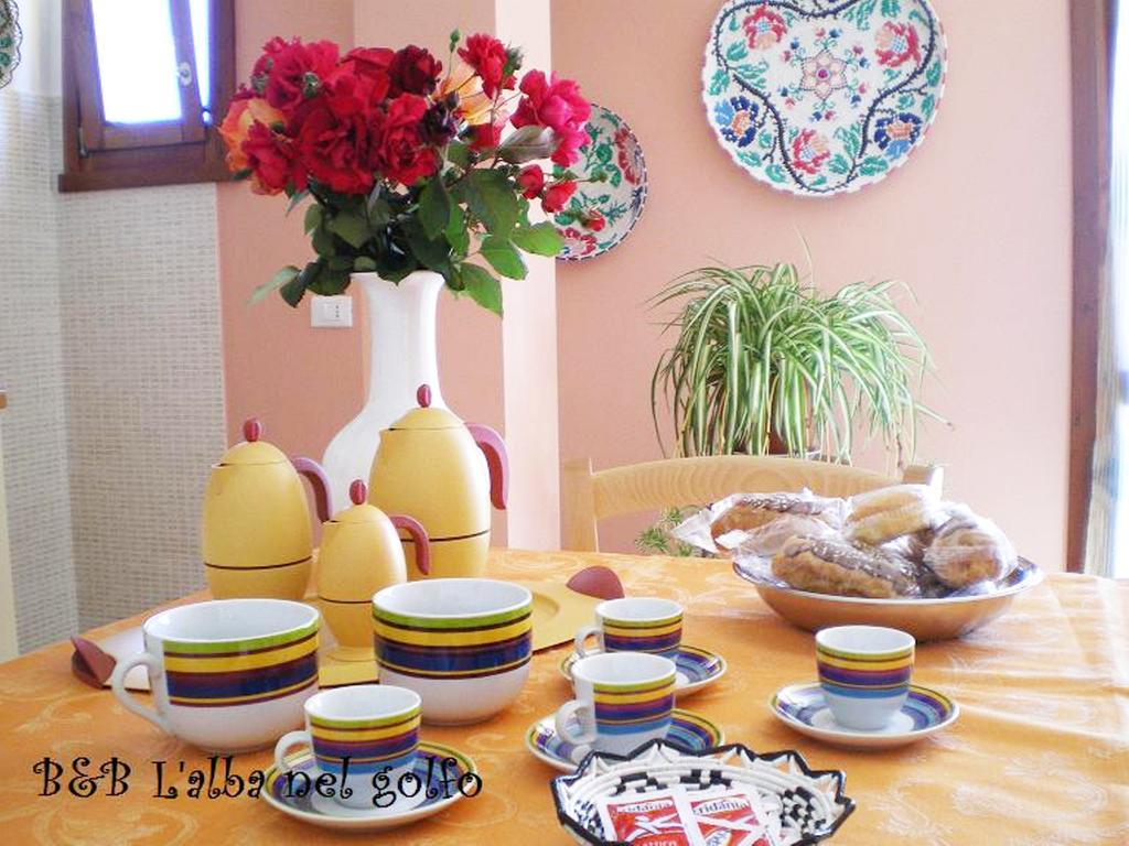 B&B L'Alba Nel Golfo Castelsardo Luaran gambar