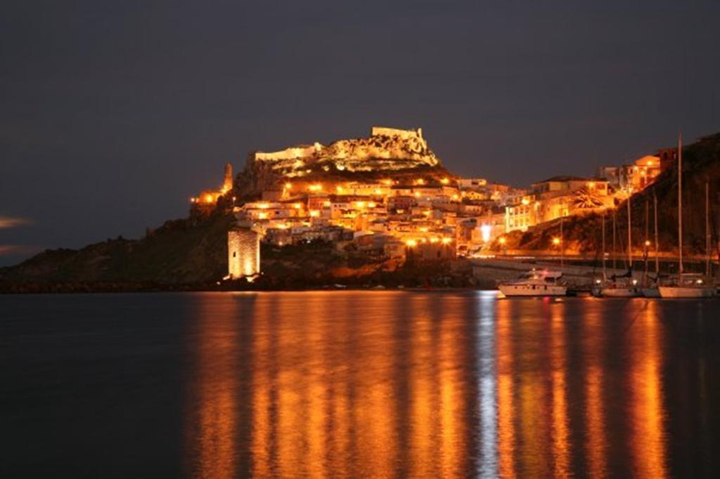 B&B L'Alba Nel Golfo Castelsardo Luaran gambar
